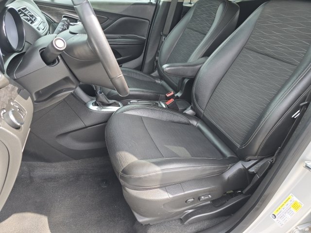 Used 2015 Buick Encore AWD image 11