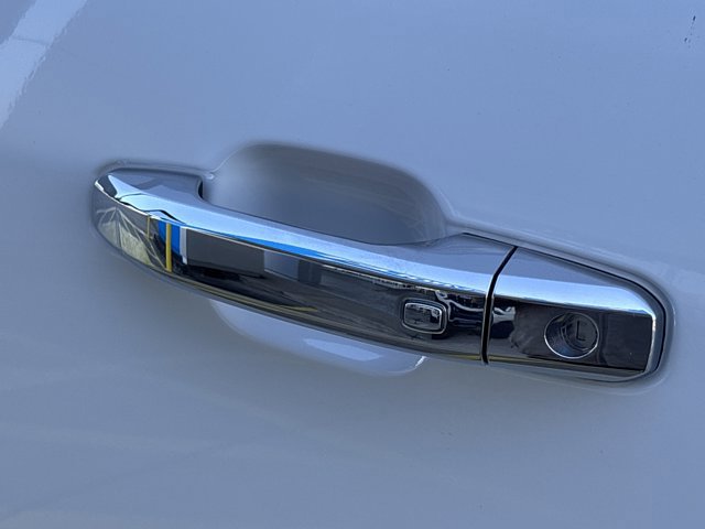 Used 2024 GMC Sierra 2500 Denali Ultimate image 16