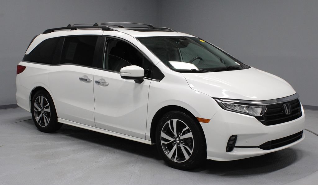 Used 2023 Honda Odyssey Touring video 1
