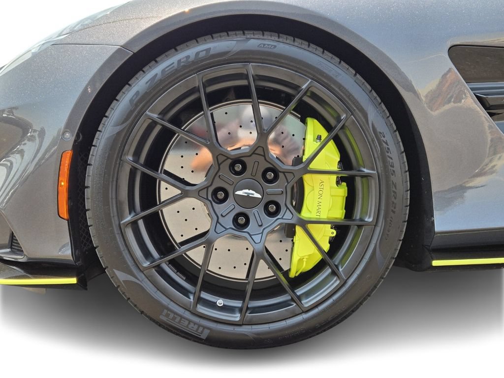 New 2025 Aston Martin Vanquish RWD image 11