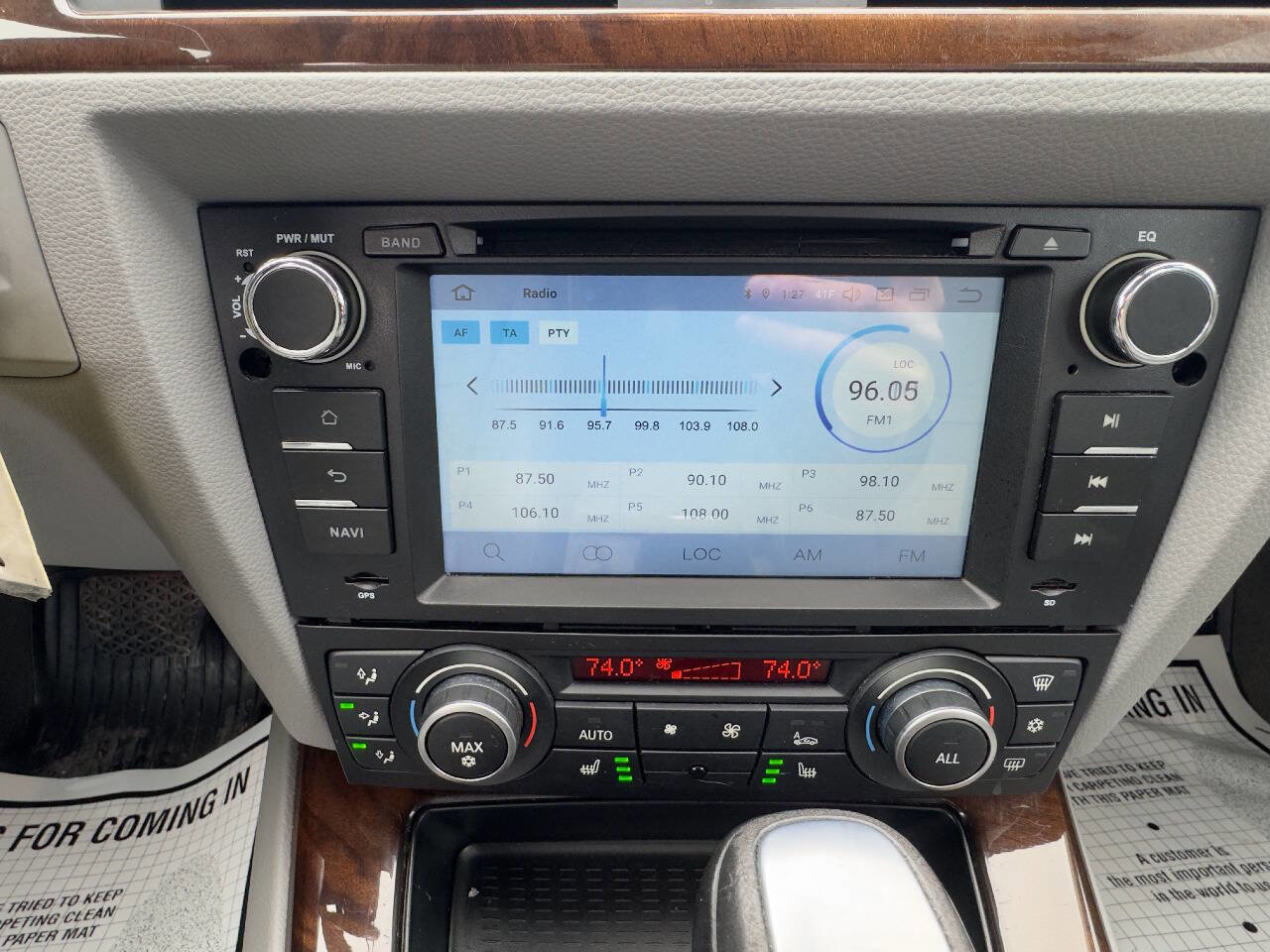 Used 2011 BMW 328i xDrive Sedan w/ Premium Pkg image 18