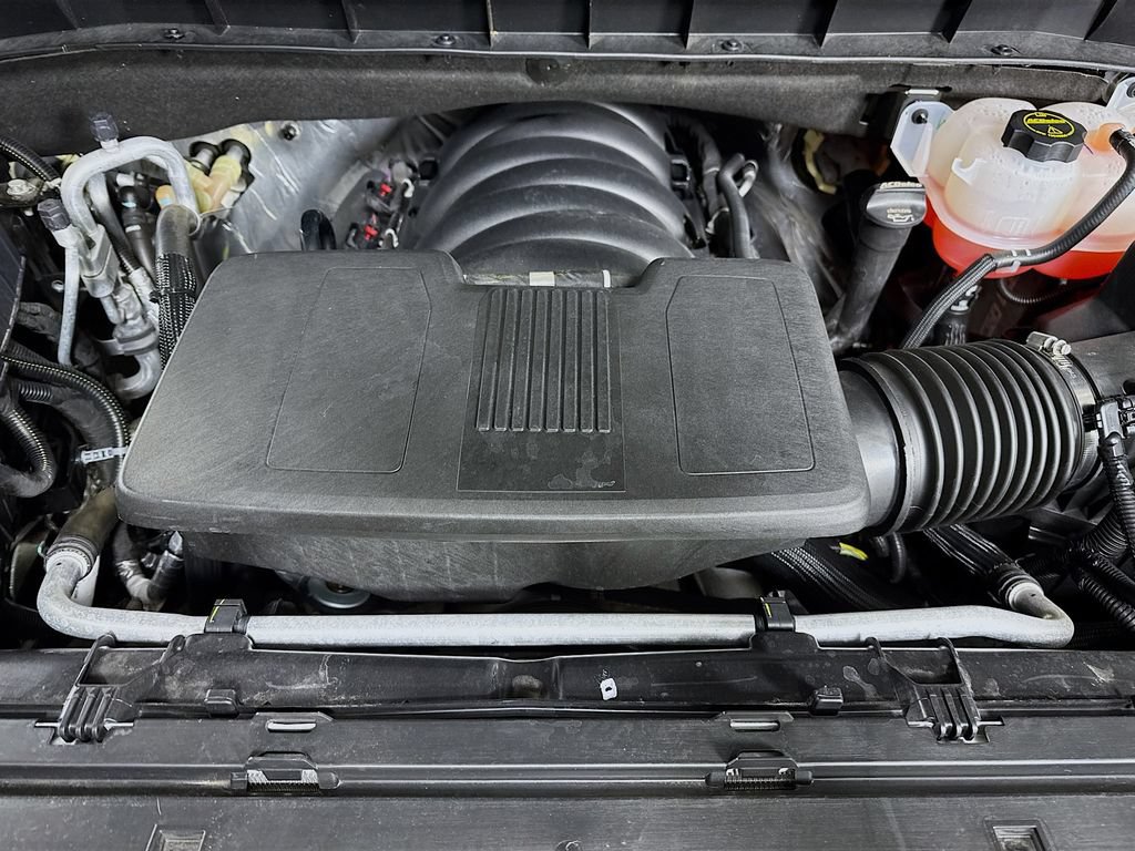 Used 2024 Chevrolet Suburban High Country w/ Advanced Technology Package AWD/4WD image 35