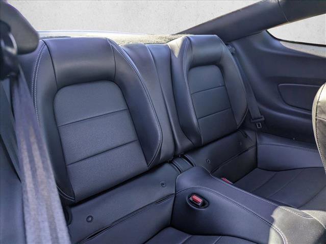 Used 2022 Ford Mustang GT Premium image 12
