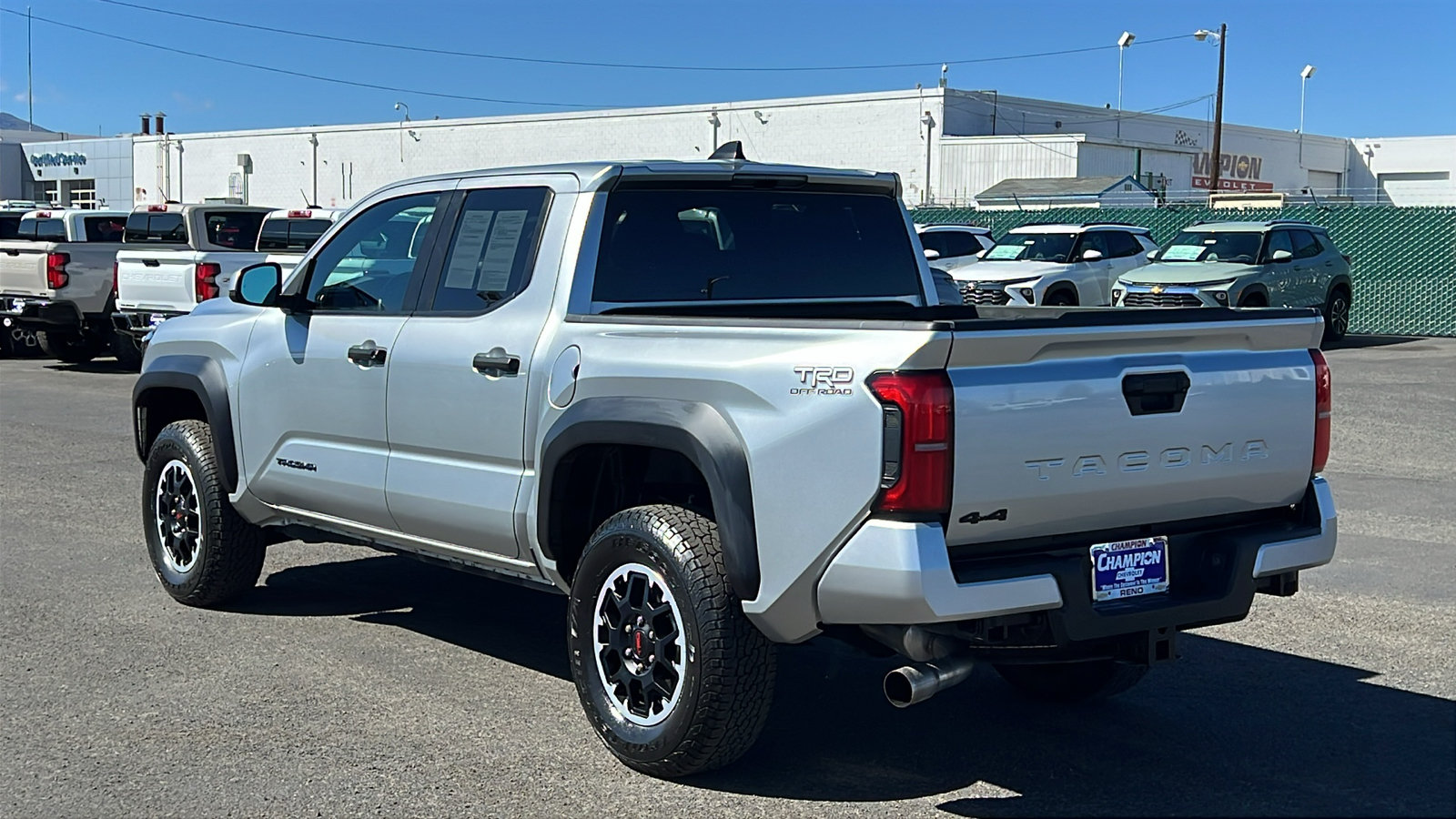 Used 2024 Toyota Tacoma TRD Off-Road AWD/4WD image 8