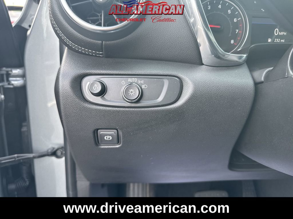 Used 2025 Chevrolet Blazer LT image 17