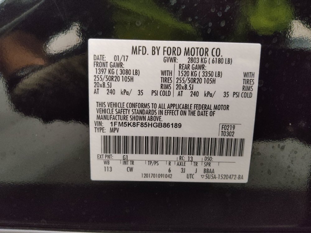 Used 2017 Ford Explorer Limited w/ Equipment Group 301A AWD/4WD image 33