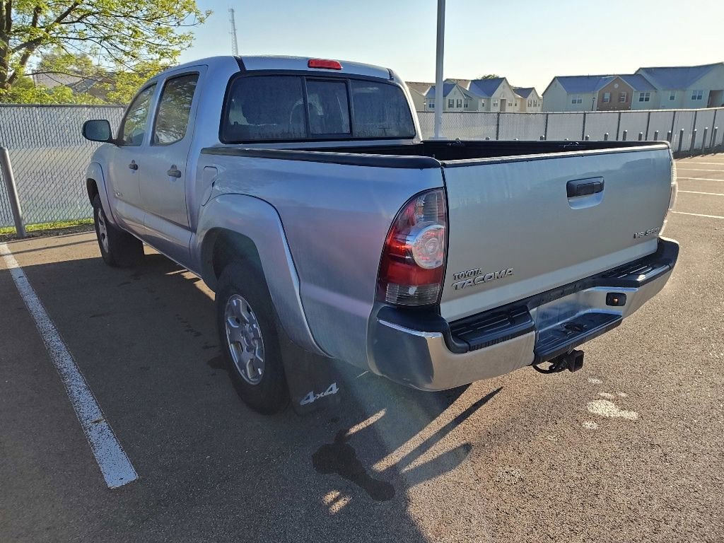 Used 2013 Toyota Tacoma 4x4 Double Cab w/ SR5 Pkg image 5