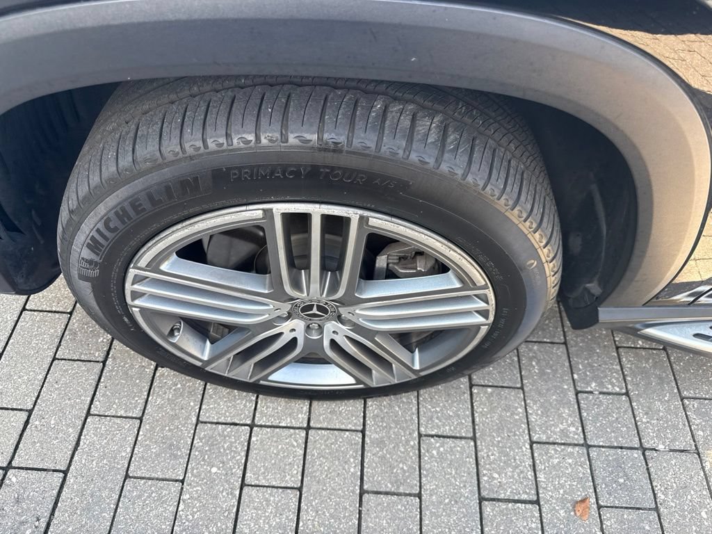 Used 2020 Mercedes-Benz GLS 450 4MATIC image 9