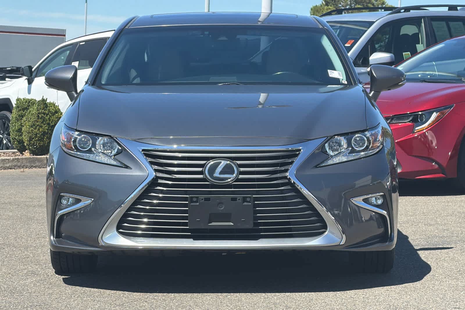Used 2018 Lexus ES 350 w/ Accessory Package FWD image 10
