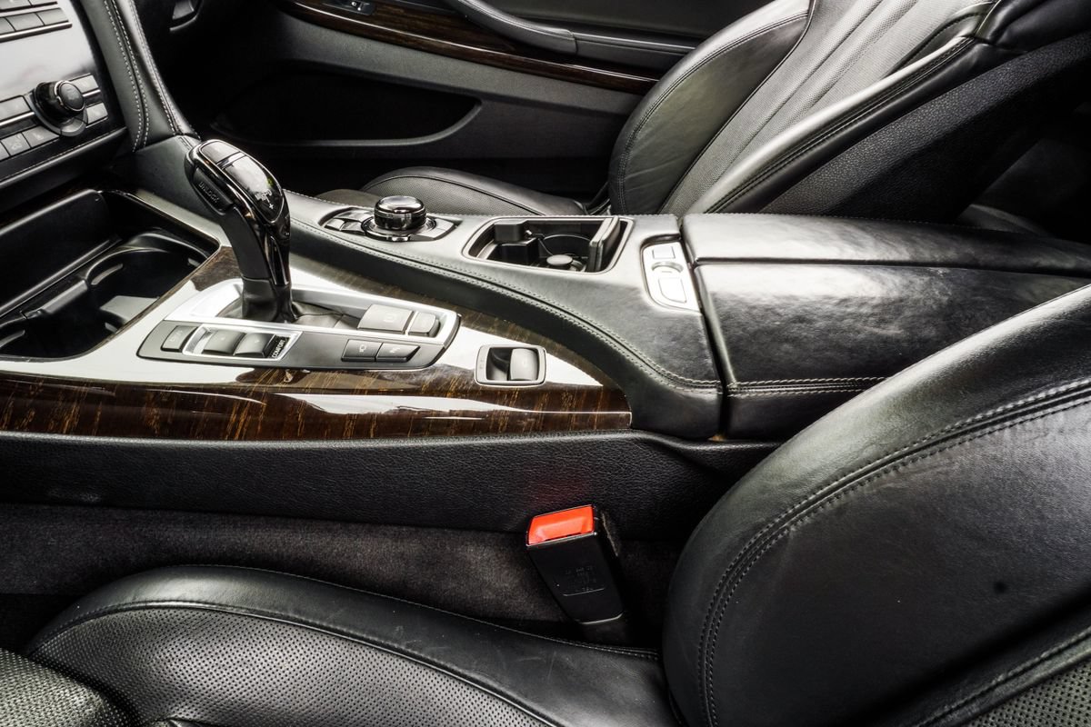 Used 2014 BMW 650i Convertible RWD image 17