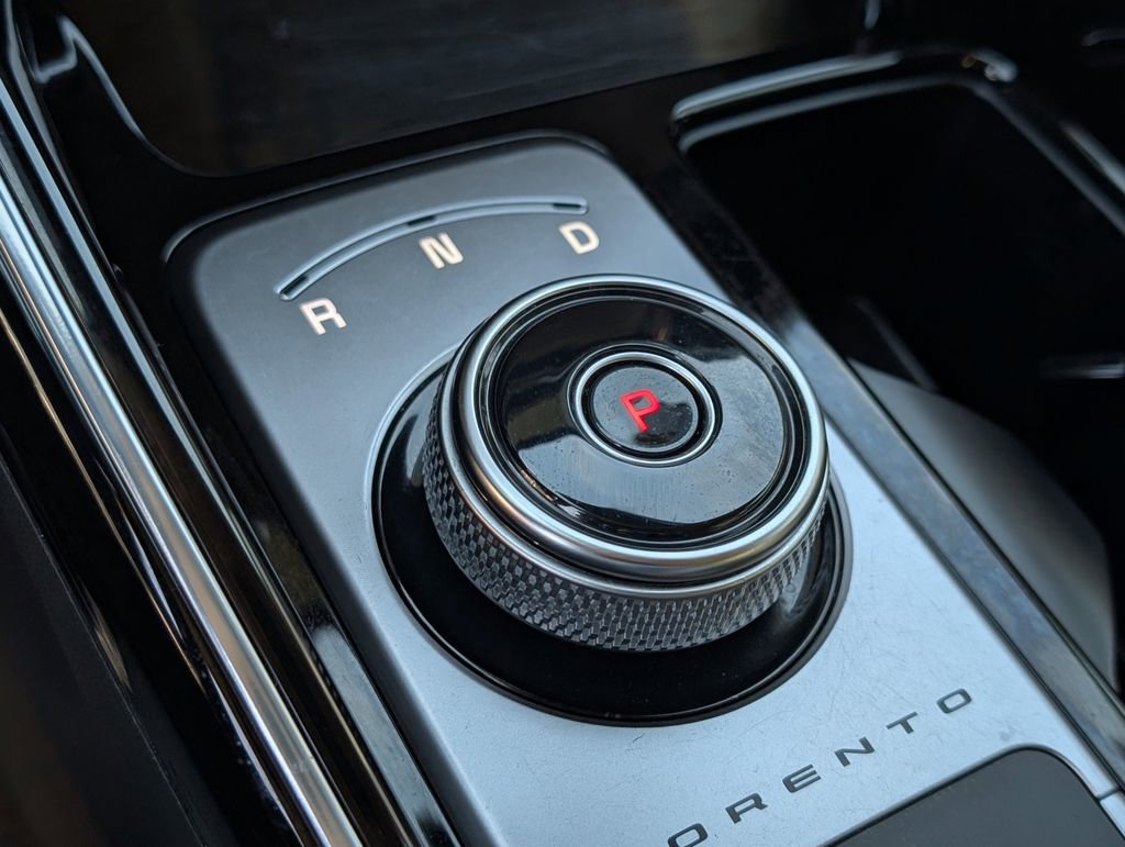 Used 2022 Kia Sorento SX w/ Panoramic Sunroof Package image 30