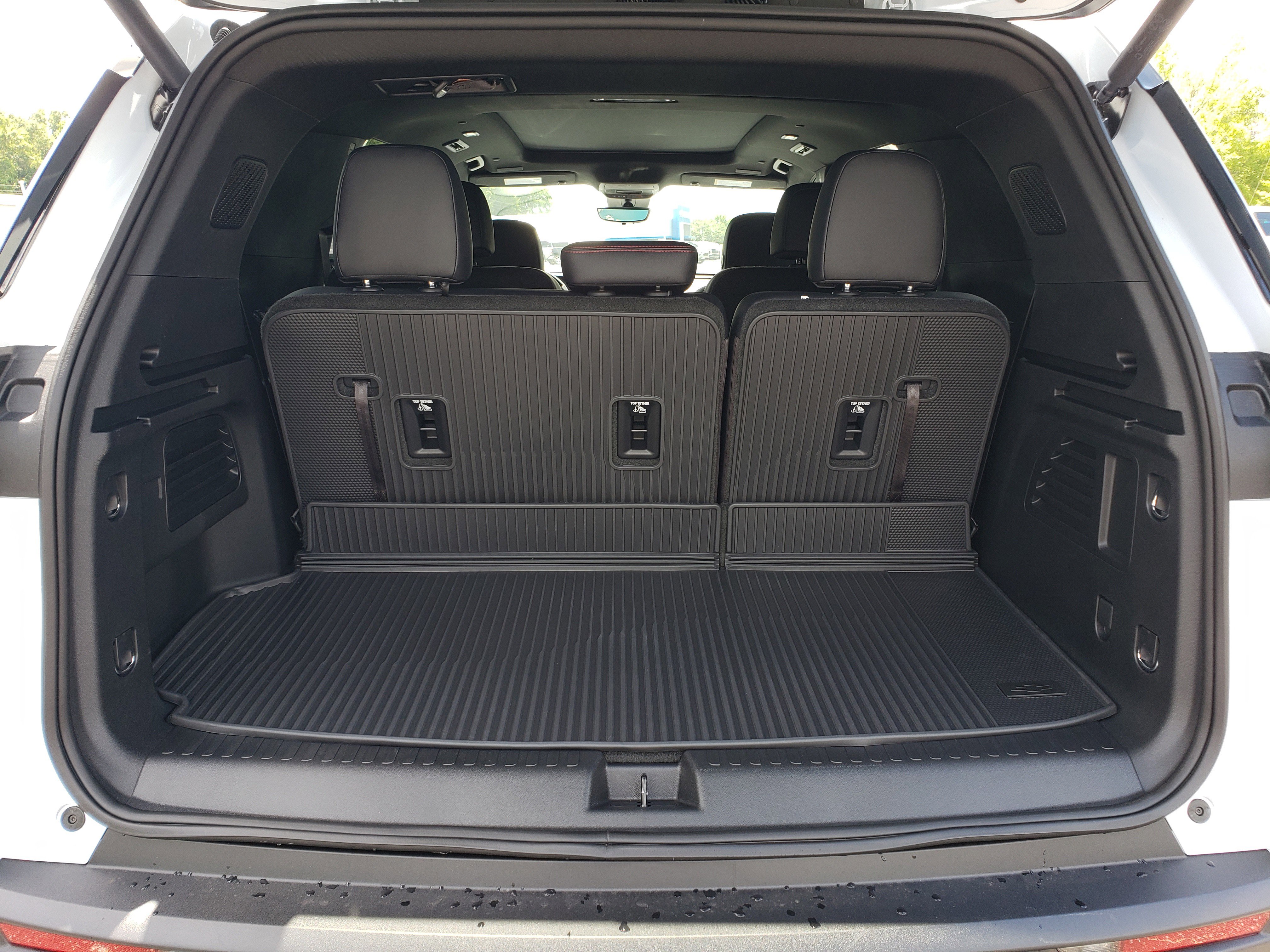 New 2026 Chevrolet Traverse Z71 w/ Enhanced Driving Package AWD/4WD image 10