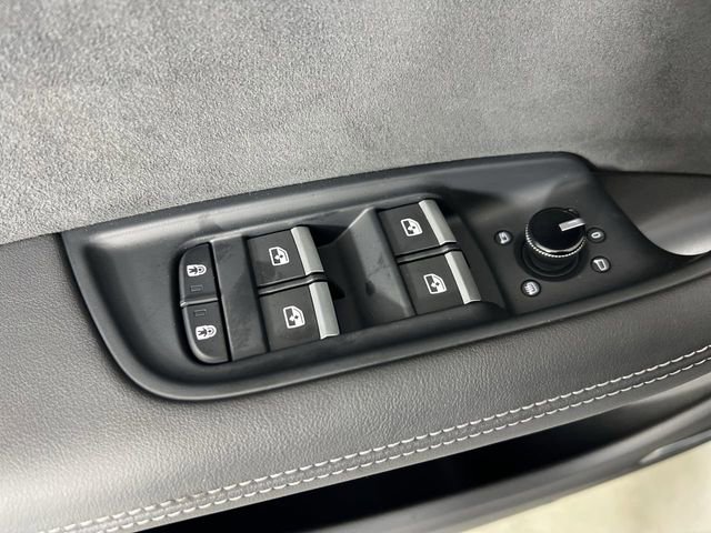 Used 2024 Audi SQ8 Premium Plus image 20