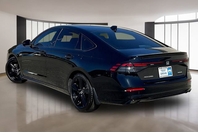Used 2024 Honda Accord Sport image 4
