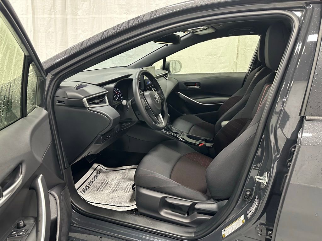 Used 2025 Toyota Corolla SE FWD image 10