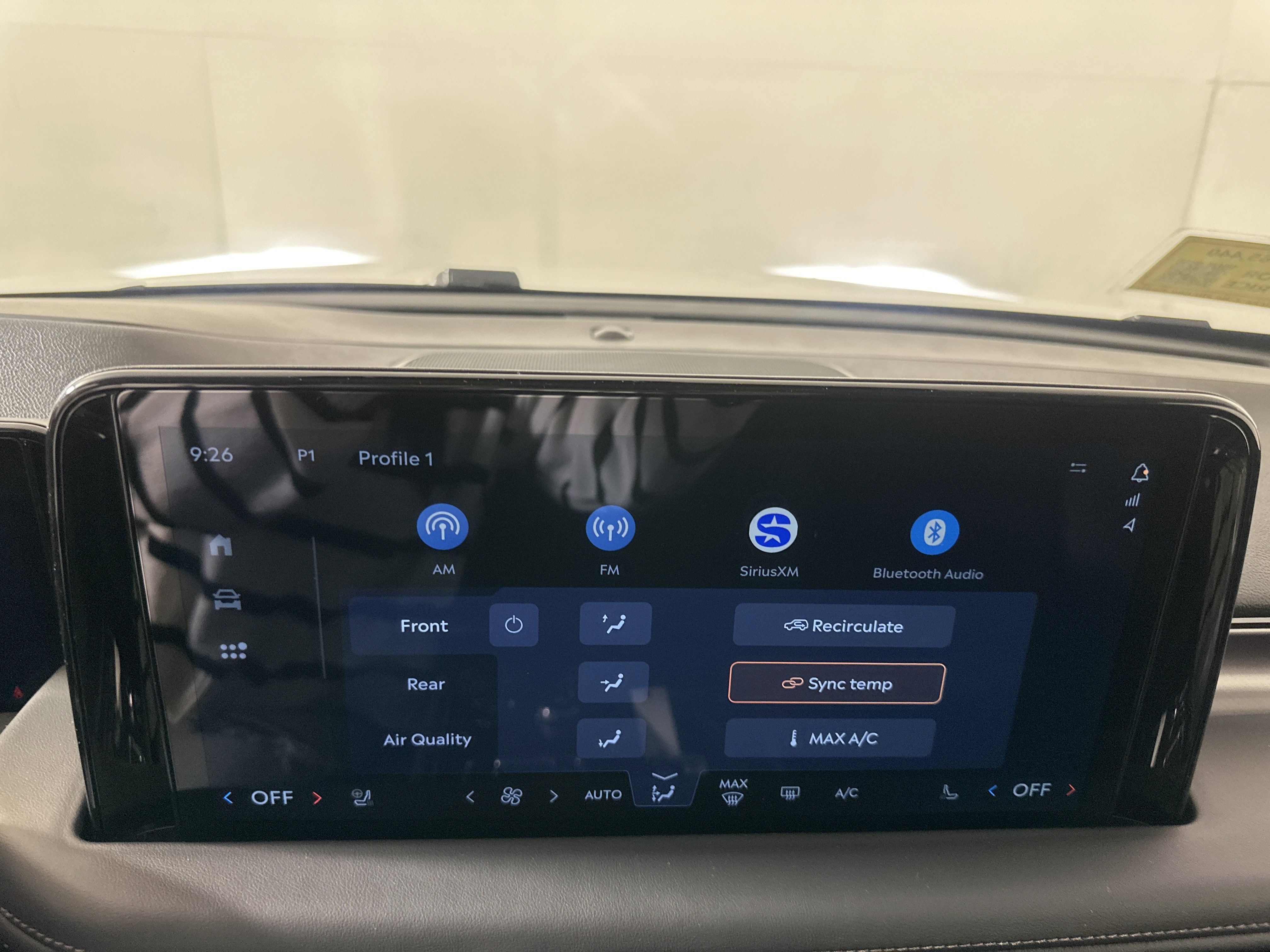 New 2025 Lincoln Aviator AWD image 19