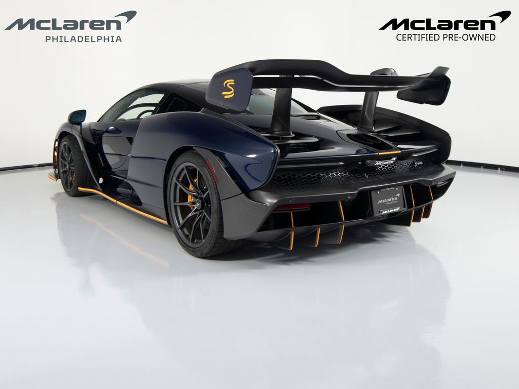 Used 2019 McLaren Senna image 15