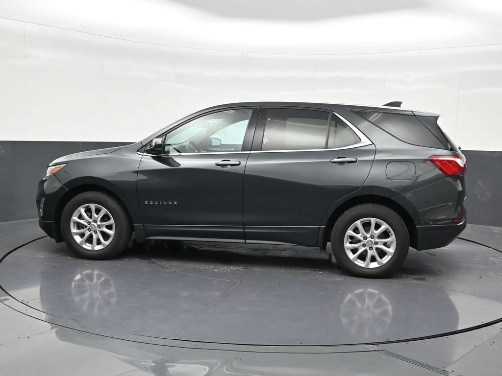 Used 2020 Chevrolet Equinox LT FWD image 2