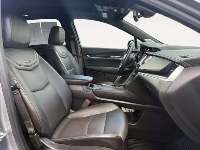 Certified 2024 Cadillac XT5 Premium Luxury AWD/4WD image 15