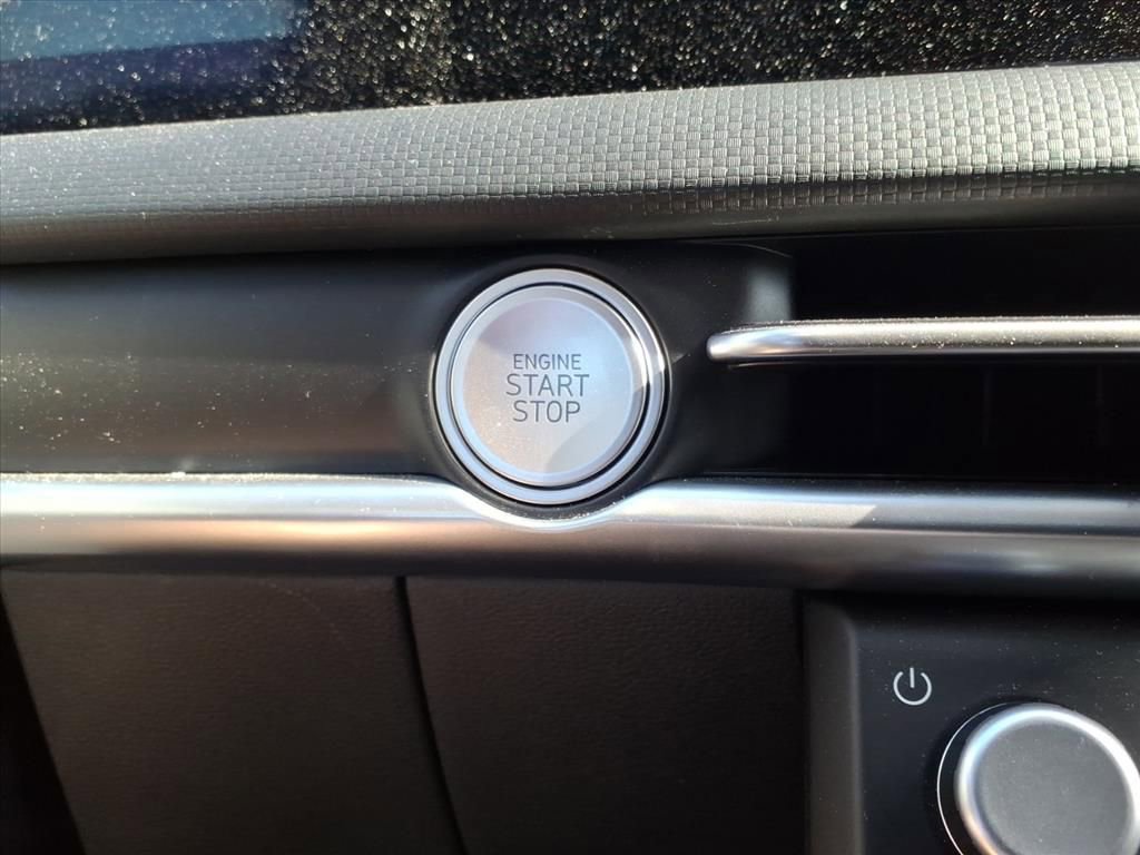 Used 2025 Hyundai Tucson SE image 13