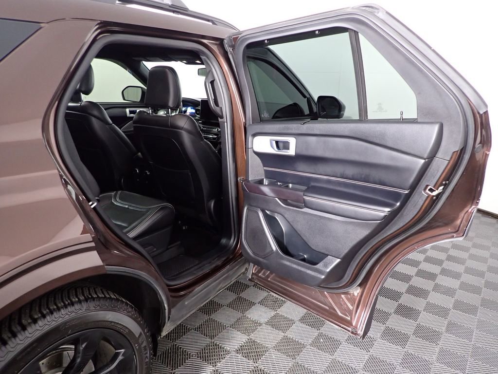 Used 2020 Ford Explorer ST w/ ST Street Pack image 40