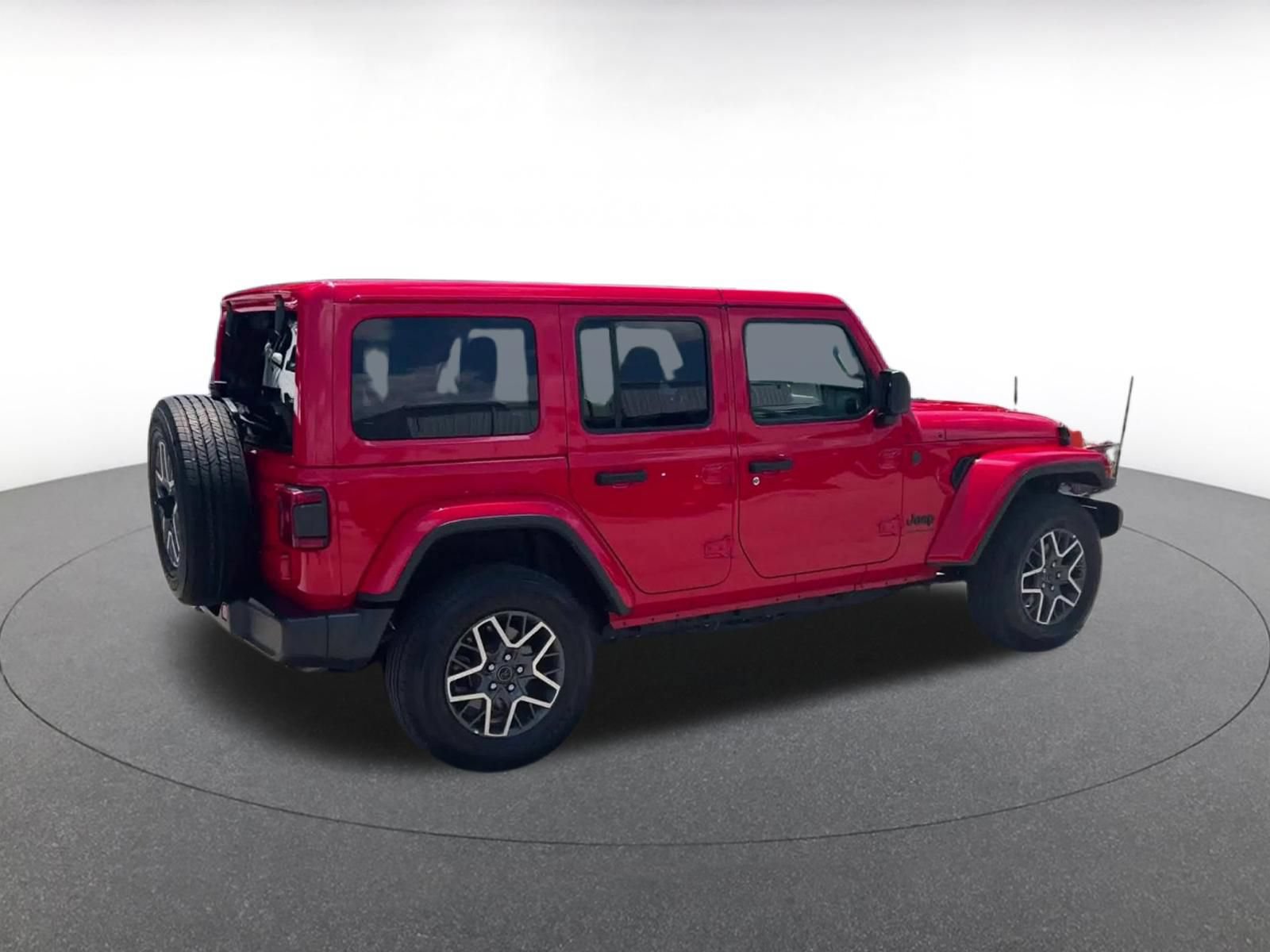 Used 2025 Jeep Wrangler Unlimited Sahara AWD/4WD image 15