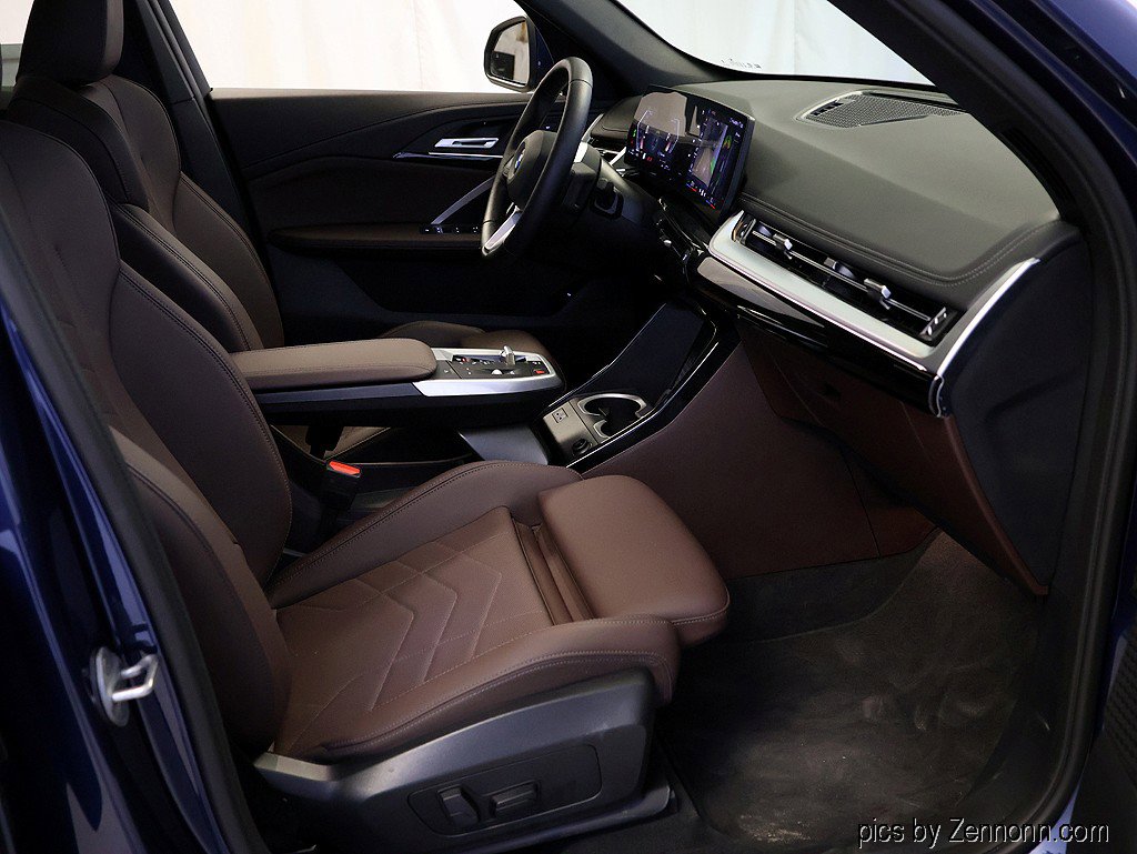 Used 2025 BMW X1 xDrive28i w/ Convenience Package image 32