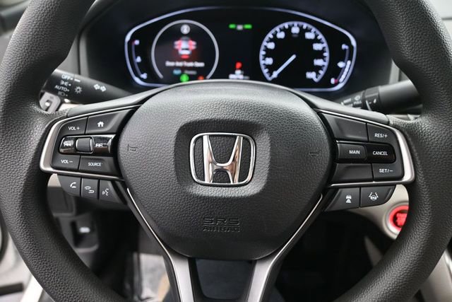 Used 2018 Honda Accord LX image 14