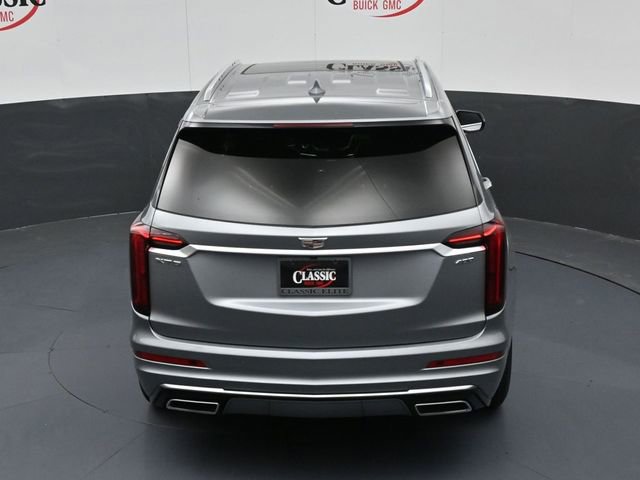 Used 2025 Cadillac XT6 Premium Luxury image 24