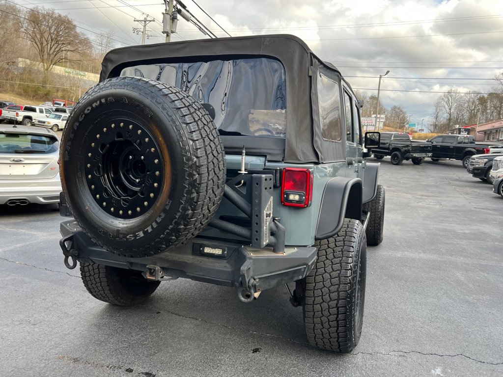 Used 2015 Jeep Wrangler Unlimited Sport image 83