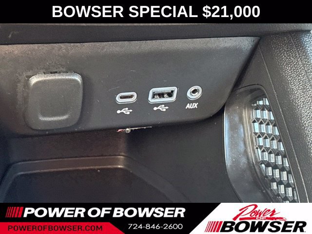 Used 2023 Chevrolet TrailBlazer LT w/ Convenience Package AWD/4WD image 17