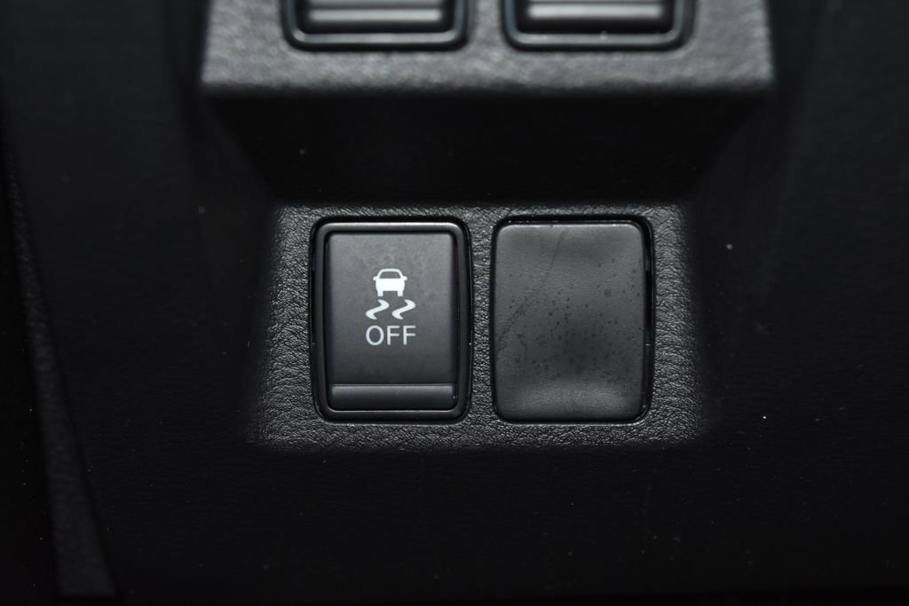 Used 2022 Nissan Frontier SV AWD/4WD image 20
