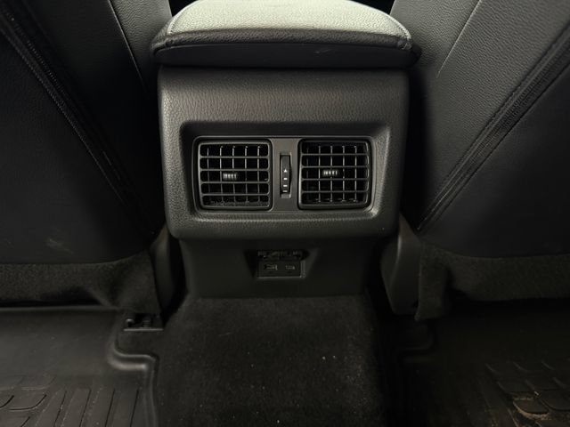 Used 2026 Toyota Camry XSE FWD image 33