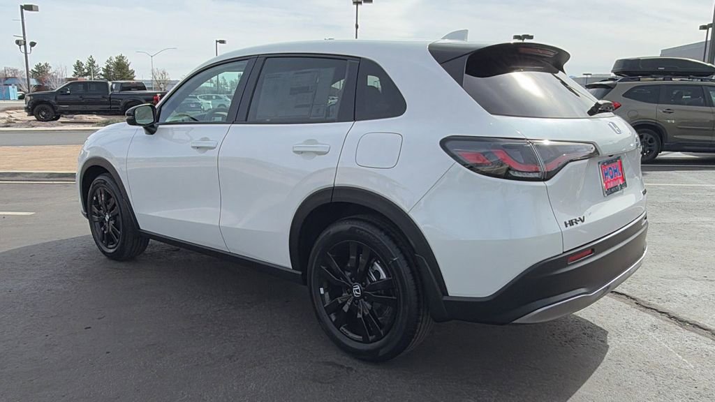 New 2026 Honda HR-V Sport image 5