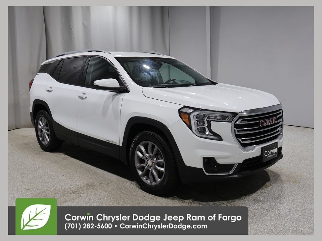 Used 2024 GMC Terrain SLT