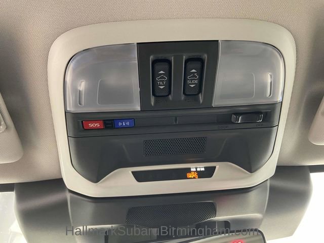 New 2025 Subaru Crosstrek 2.0i Premium image 13