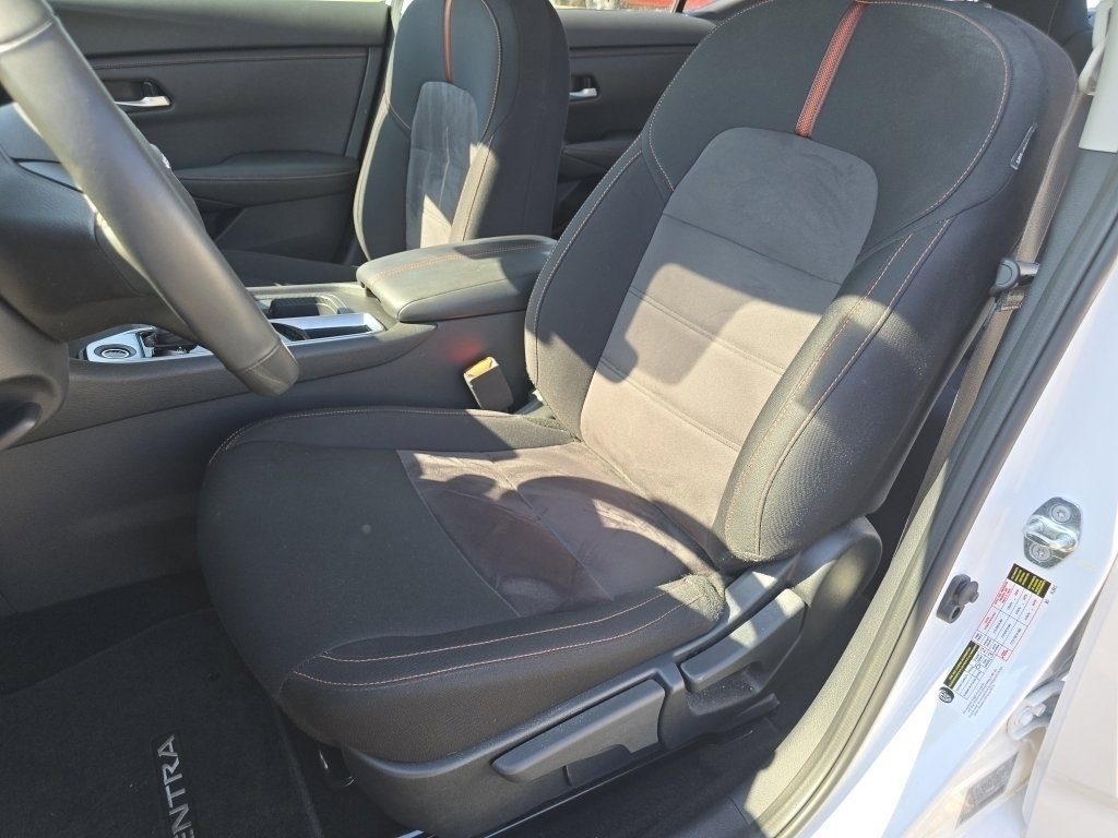 Used 2024 Nissan Sentra SR w/ Trunk Package image 29