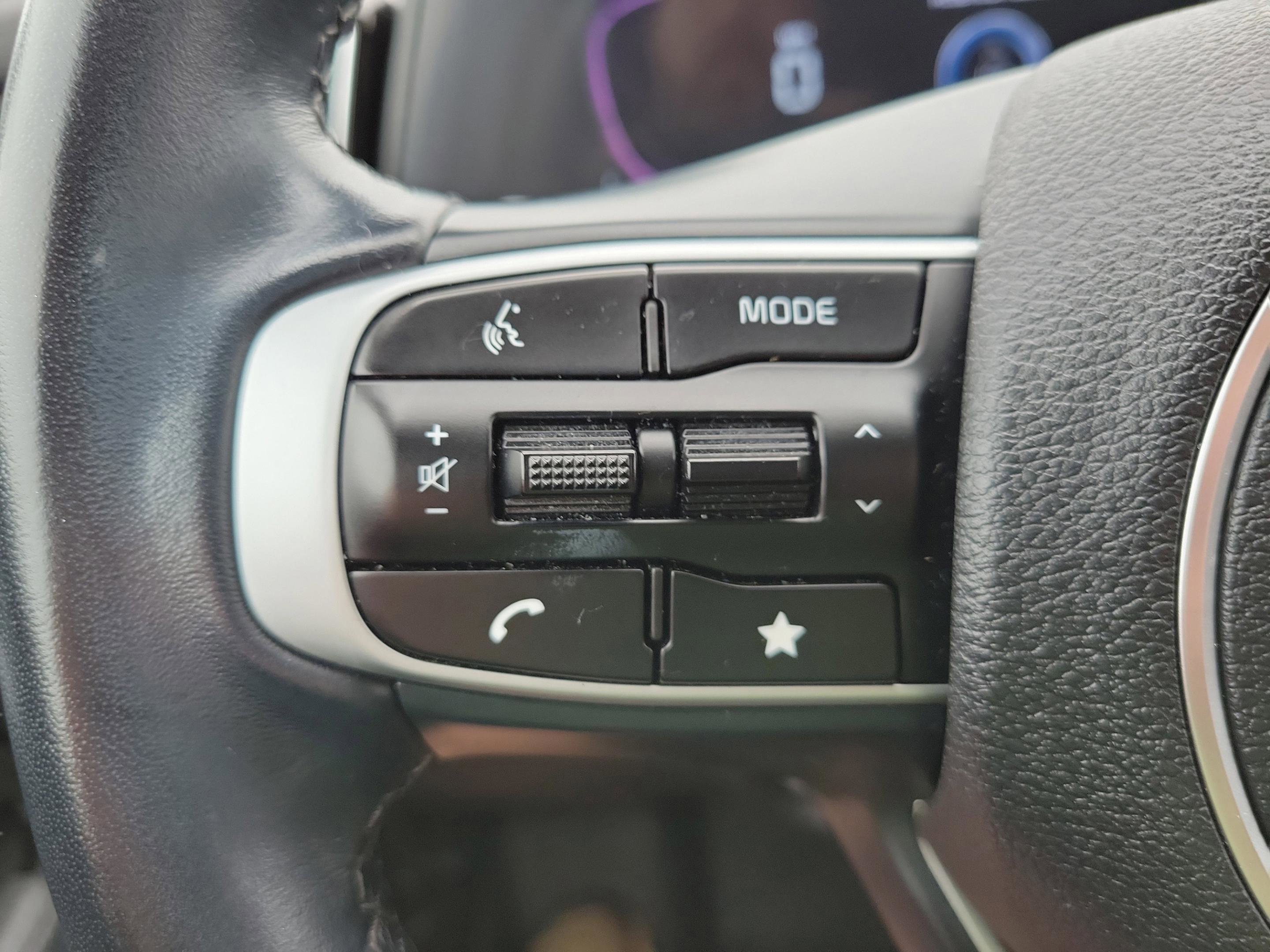 Certified 2024 Kia Sportage EX image 24