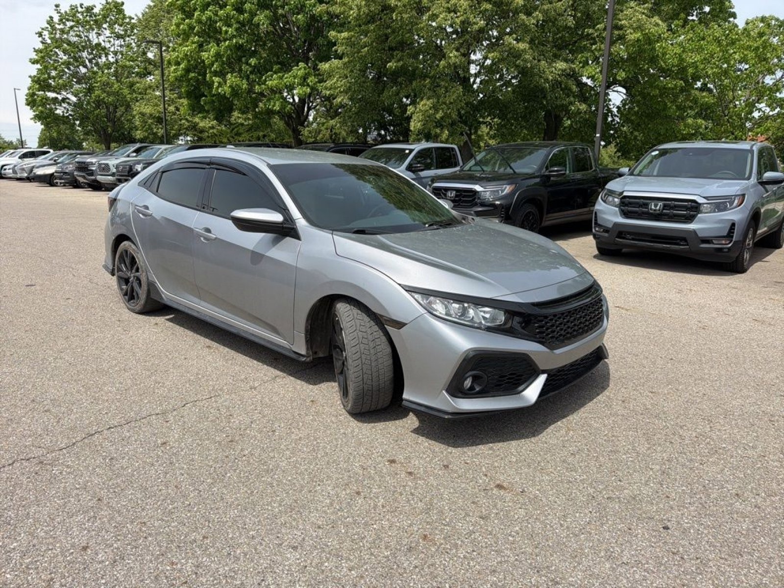 Used 2017 Honda Civic Sport image 4