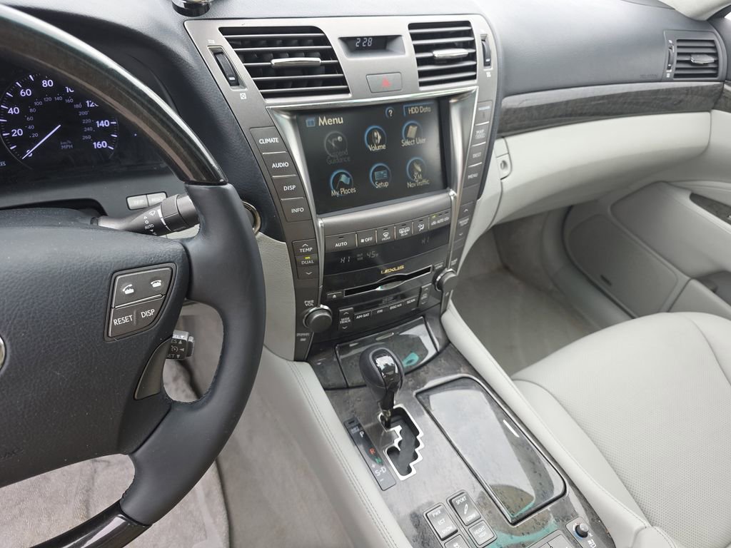 Used 2009 Lexus LS 460 L image 28