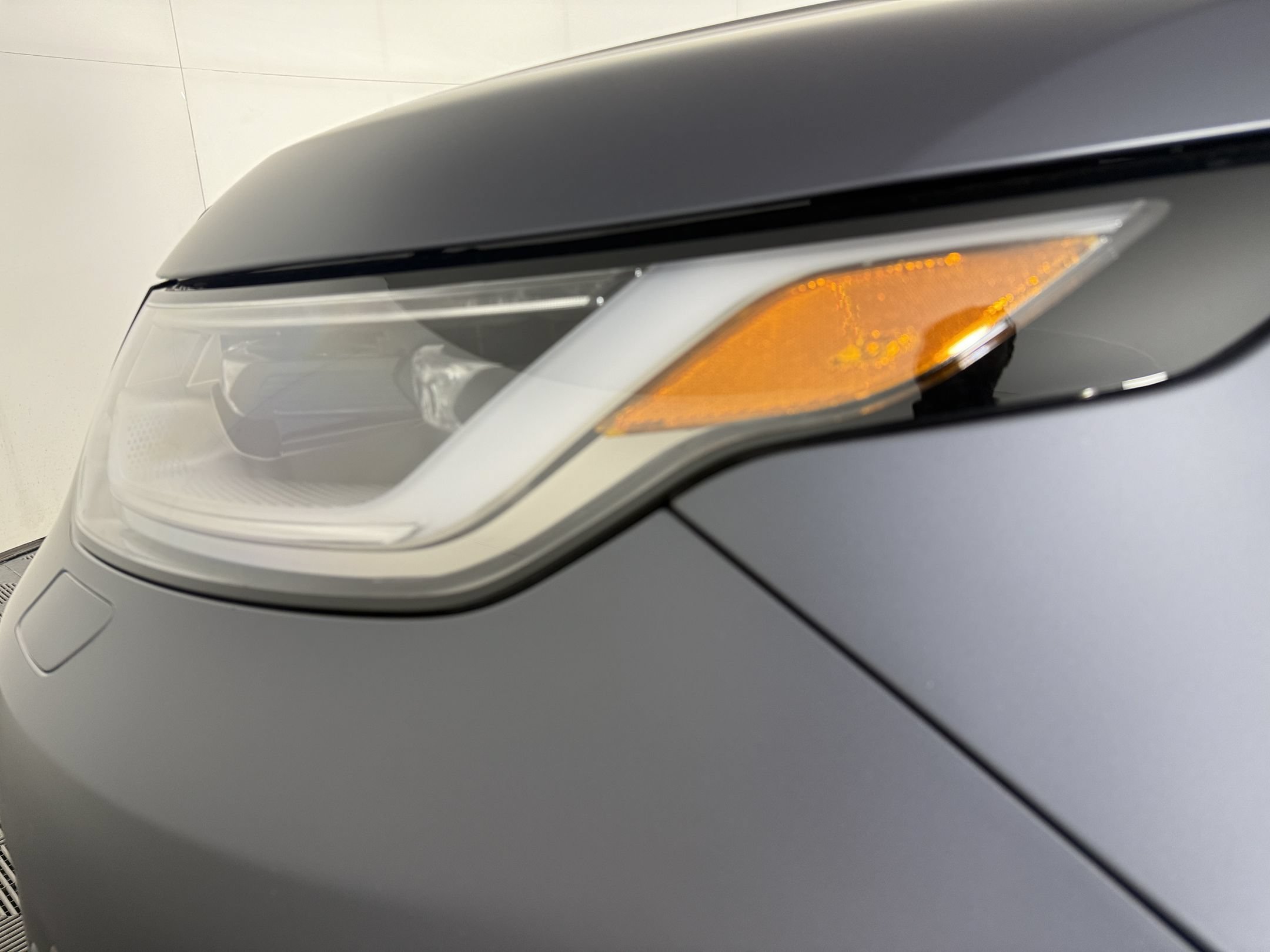 New 2026 Land Rover Discovery Limited Edition AWD/4WD image 12
