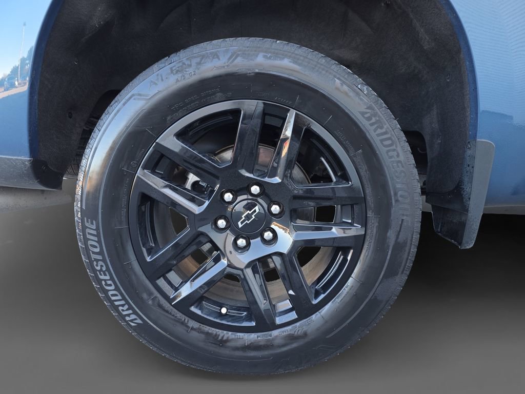 Used 2024 Chevrolet Silverado 1500 Custom image 10
