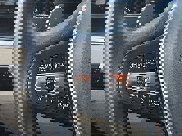 Used 2021 BMW 330e w/ Convenience Package image 14