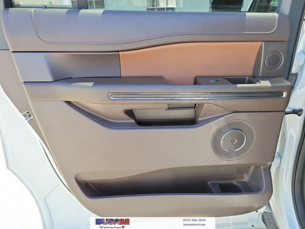 Used 2023 Ford Expedition Max King Ranch AWD/4WD image 15