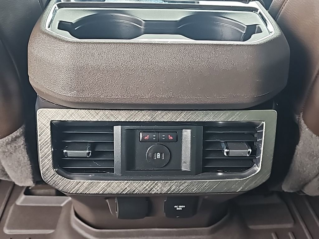 Used 2024 Ford F250 King Ranch w/ FX4 Off-Road Package image 16