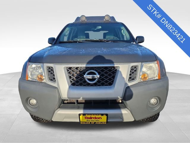 Used 2013 Nissan Xterra PRO-4X image 2
