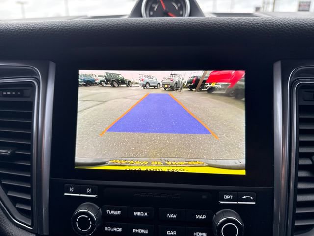 Used 2018 Porsche Macan Sport Edition image 28