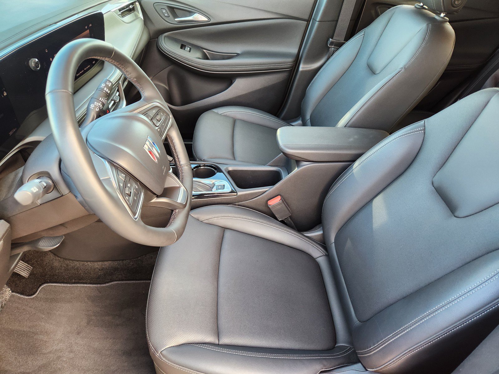 Used 2024 Buick Encore GX Sport Touring w/ Comfort Package FWD image 10