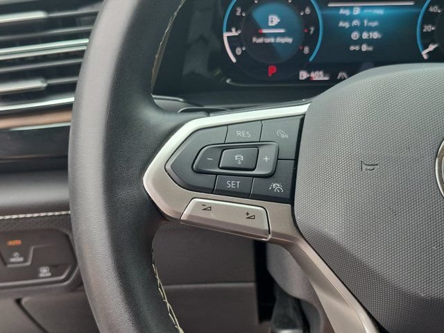 Used 2025 Volkswagen Atlas SE FWD image 20