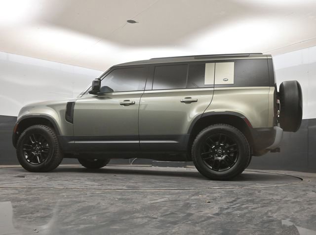 Used 2024 Land Rover Defender 110 S image 19